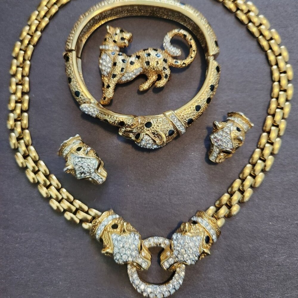 Attwood & Sawyer panther set